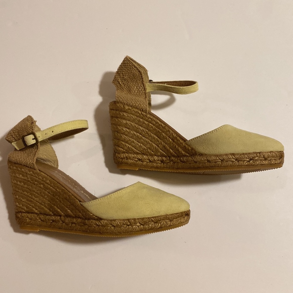 ✨NEW✨SUEDE WEDGE ESPADRILLES LIGHT YELLOW - Picture 14 of 16